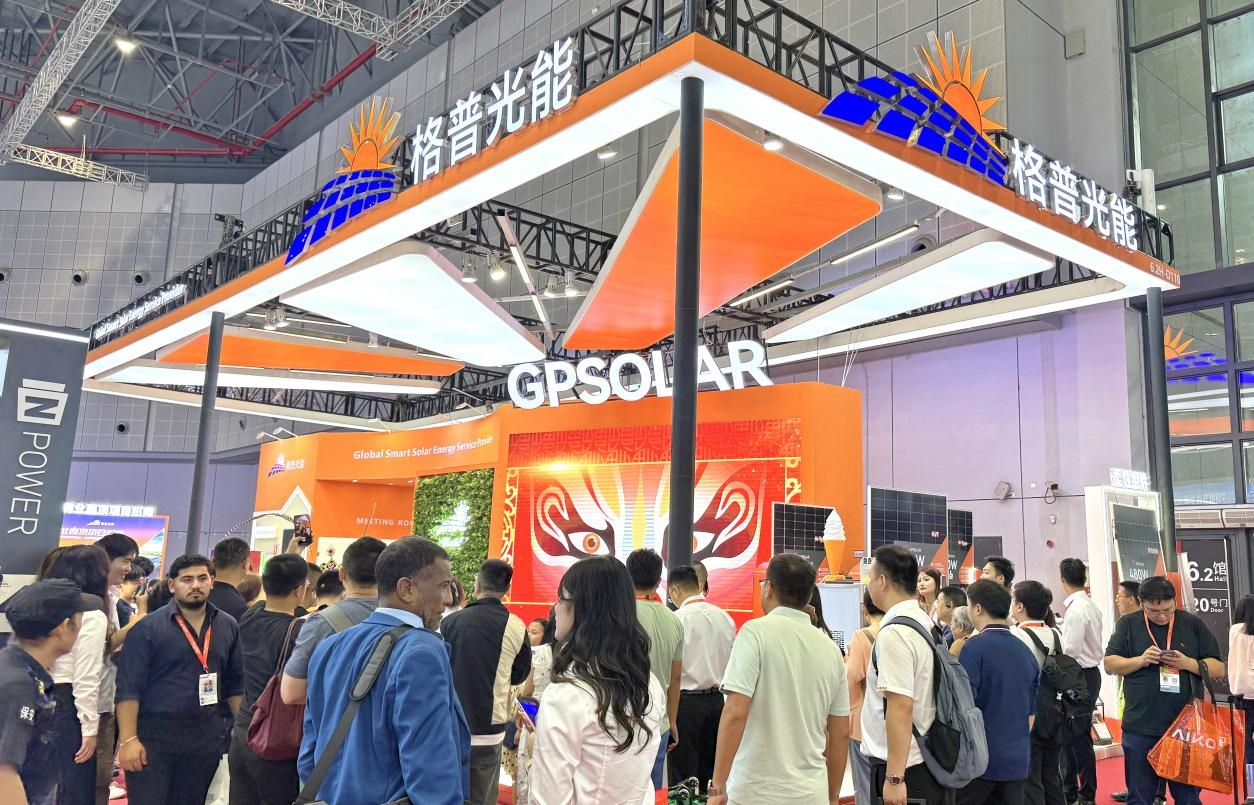 格普光能携全系产品亮相SNEC-1.png